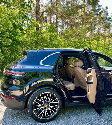 Porsche Cayenne cena 339000 przebieg: 67000, rok produkcji 2019 z Warszawa małe 211